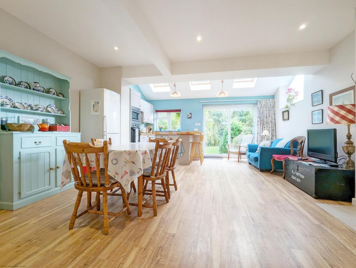 Thorney Road Villa Emsworth Esterno foto